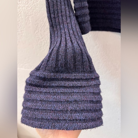 Sarah Pacini Ribbed Indigo Cropped Knit Sweater OS - Picture 5 of 11
